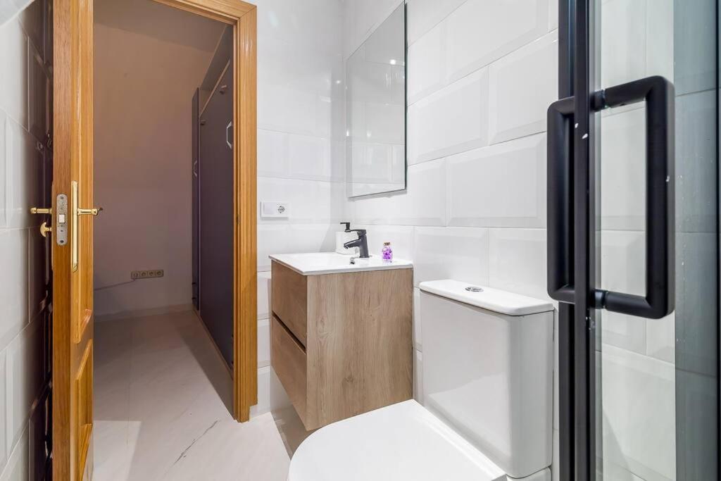 Estudio Acogedor En Zona Norte Madrid Exterior photo